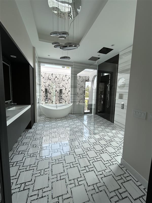 Naples Bay Estate Kitchen Remodel